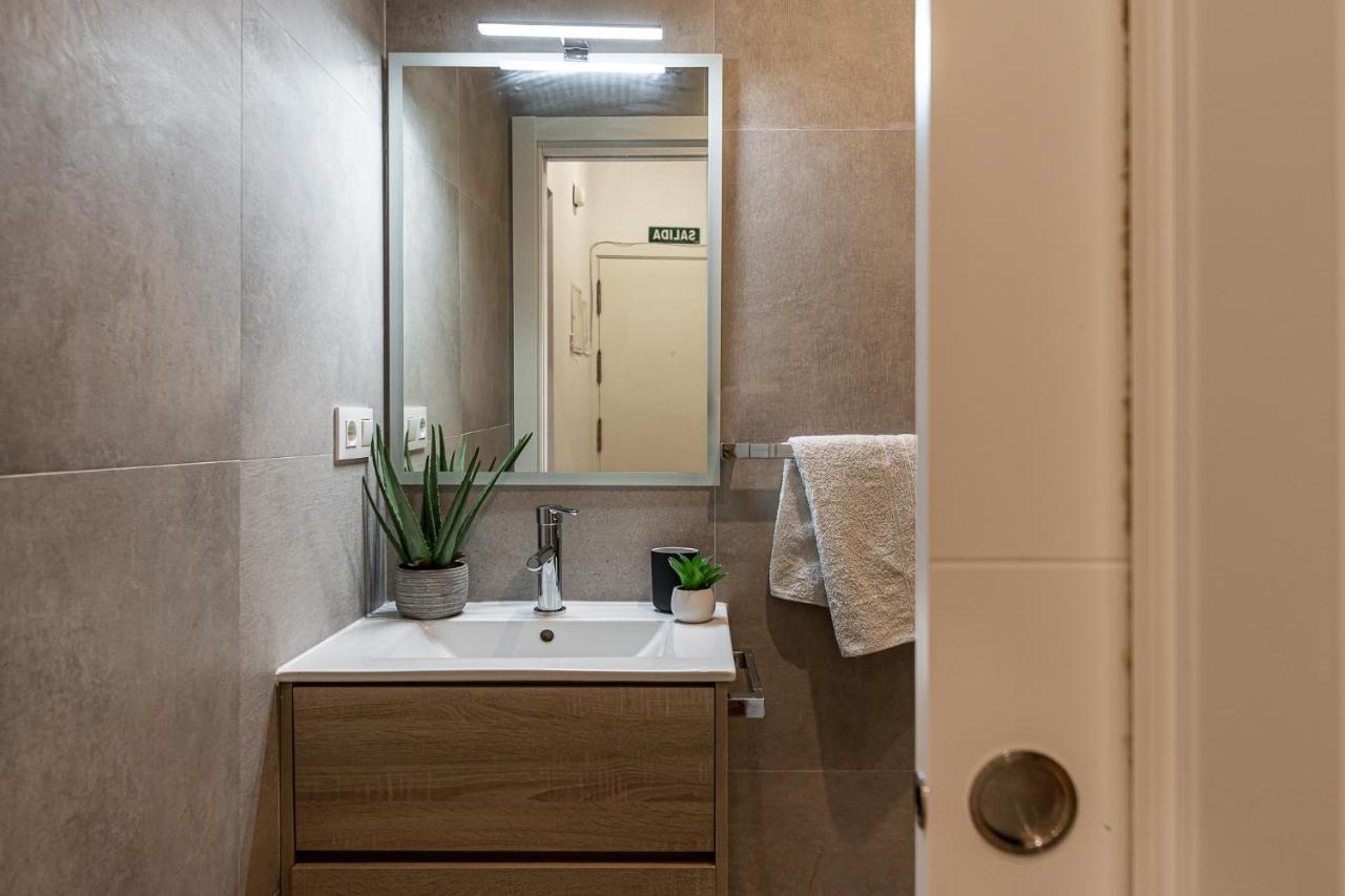 Waou Puerta Del Sol IV - Alquiler Corta Duracion Διαμέρισμα Μαδρίτη Εξωτερικό φωτογραφία